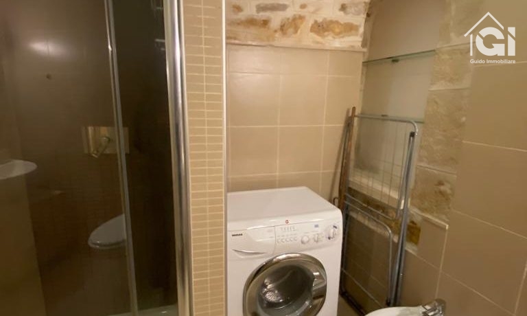 bilocale_martina franca_bagno 1_affare