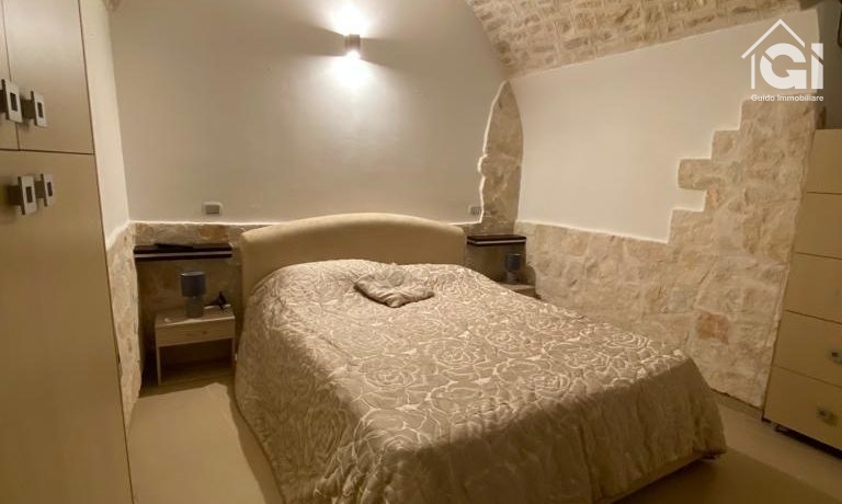 bilocale_martina franca_camera da letto_affare