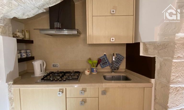 bilocale_martina franca_cucina_affare