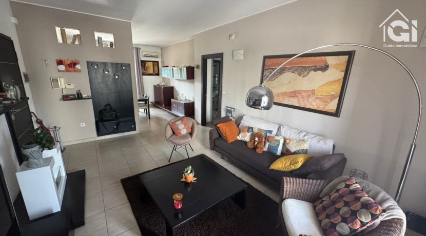 WhatsApp Image 2025-05-06 at 16.44.30 (2)