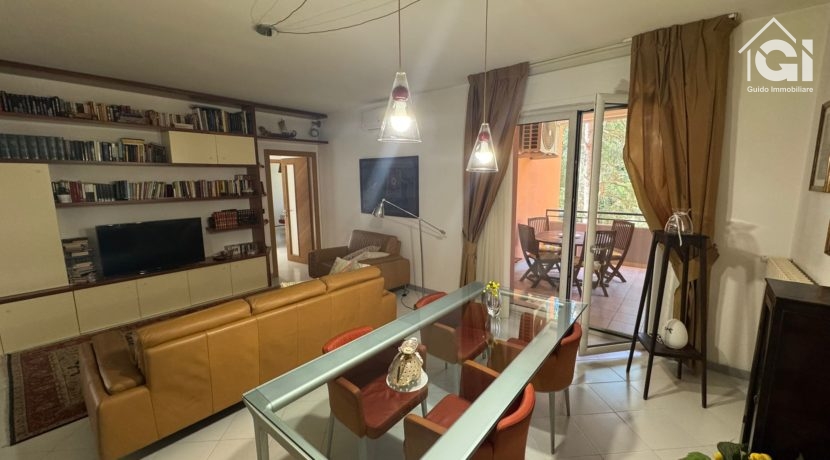 WhatsApp Image 2025-09-26 at 19.38.00