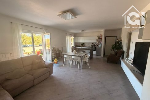 WhatsApp Image 2026-04-13 at 18.33.31