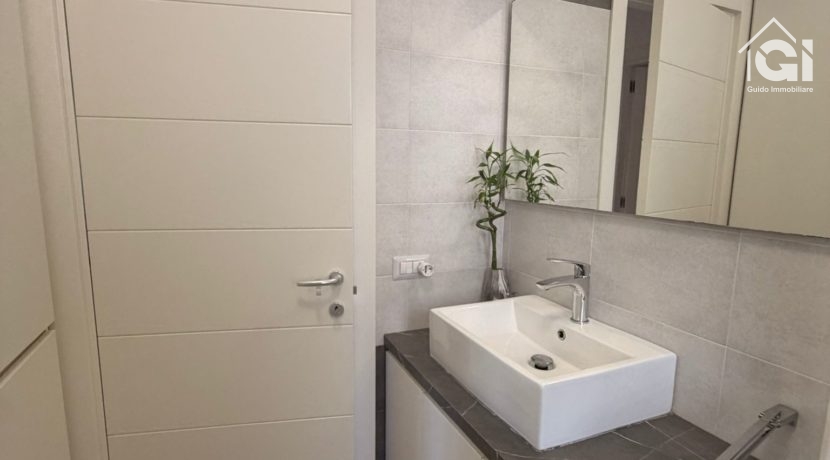 WhatsApp Image 2026-04-13 at 18.33.33 (1)