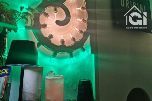 bar 5