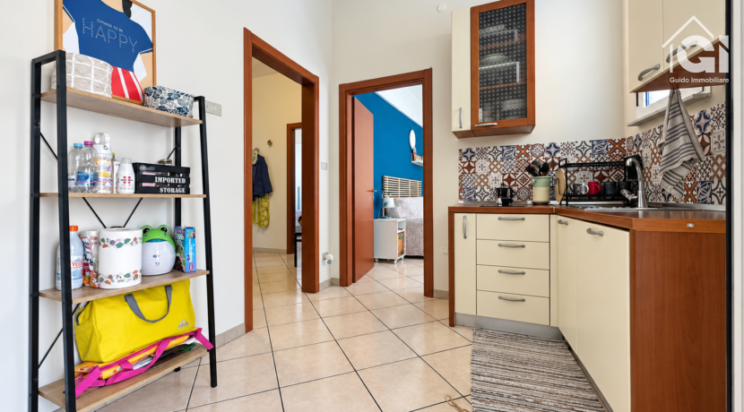 Casa luminosa e ordinata-5